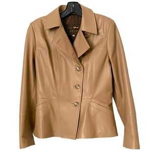 Peleteria Solsona Custom Leather jacket NWOT. Custom made in Spain.